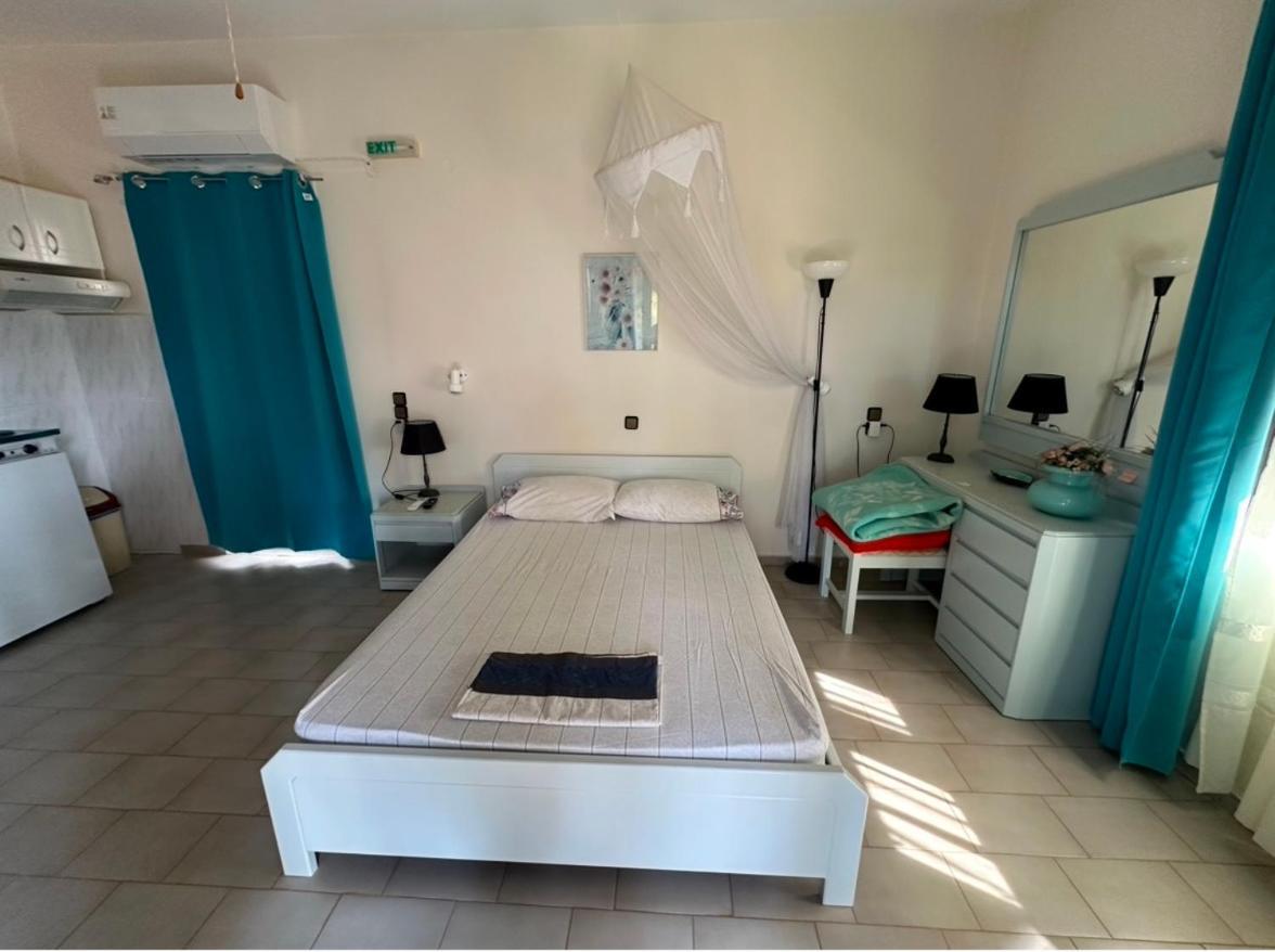 Tersanas Beach Apartments Chorafakia Eksteriør bilde